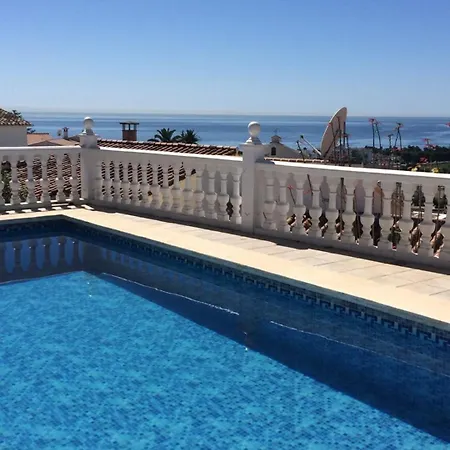 With Private Pool And Gorgeous View Villa *