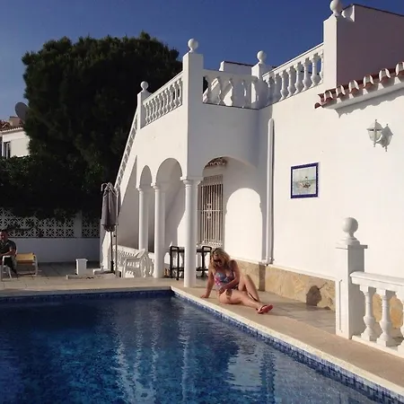Βίλα With Private Pool And Gorgeous View Caleta De Velez