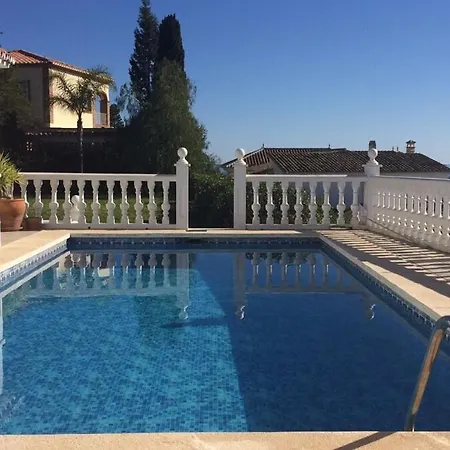 Βίλα With Private Pool And Gorgeous View *
